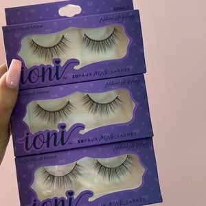 NEW- Ioni Mink Lashes in style Natural Lite Wispy